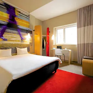 Hotel Ibis Centro, Mediolan